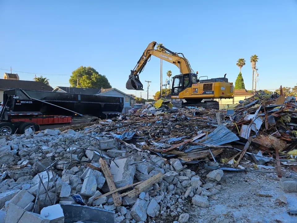 Unlimited Environmental Inc. in Long Beach, CA