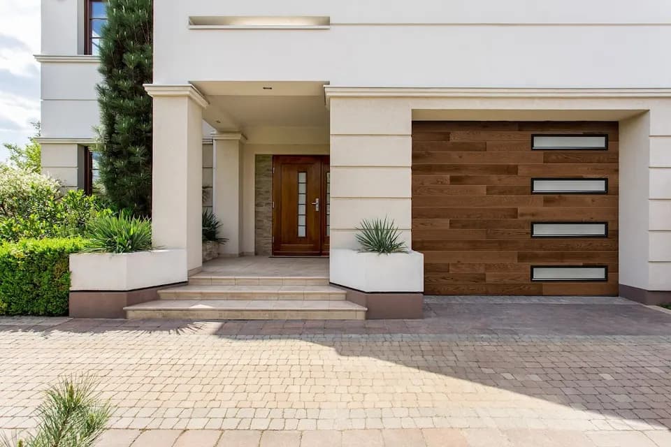 Banko Overhead Doors in Tampa, FL
