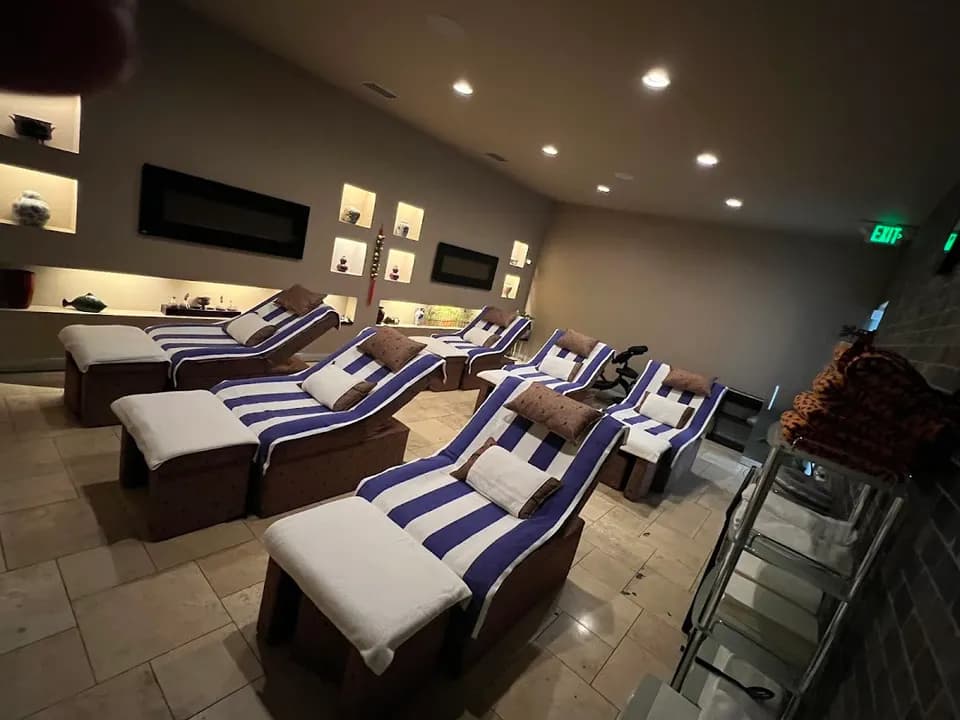 Treat Your Feet Massage in Lakewood, WA