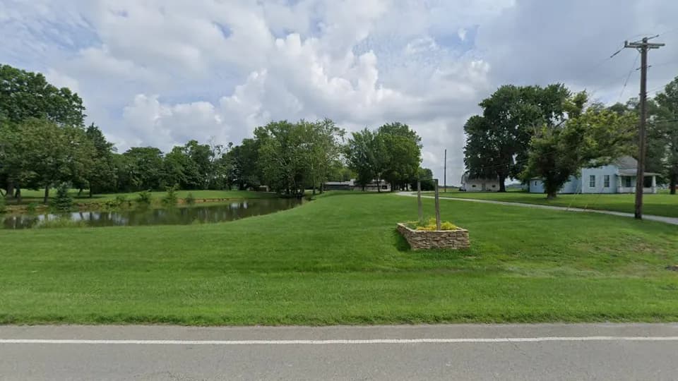 L. Wood & Son Towing in Williamsburg, OH