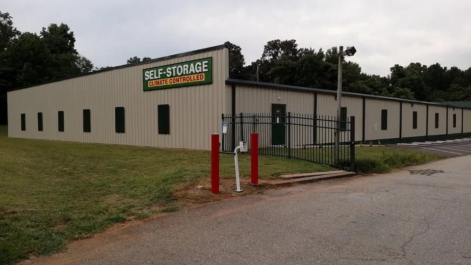 Paladin Quarters Mini Storage, self storage facility in Greenville, SC