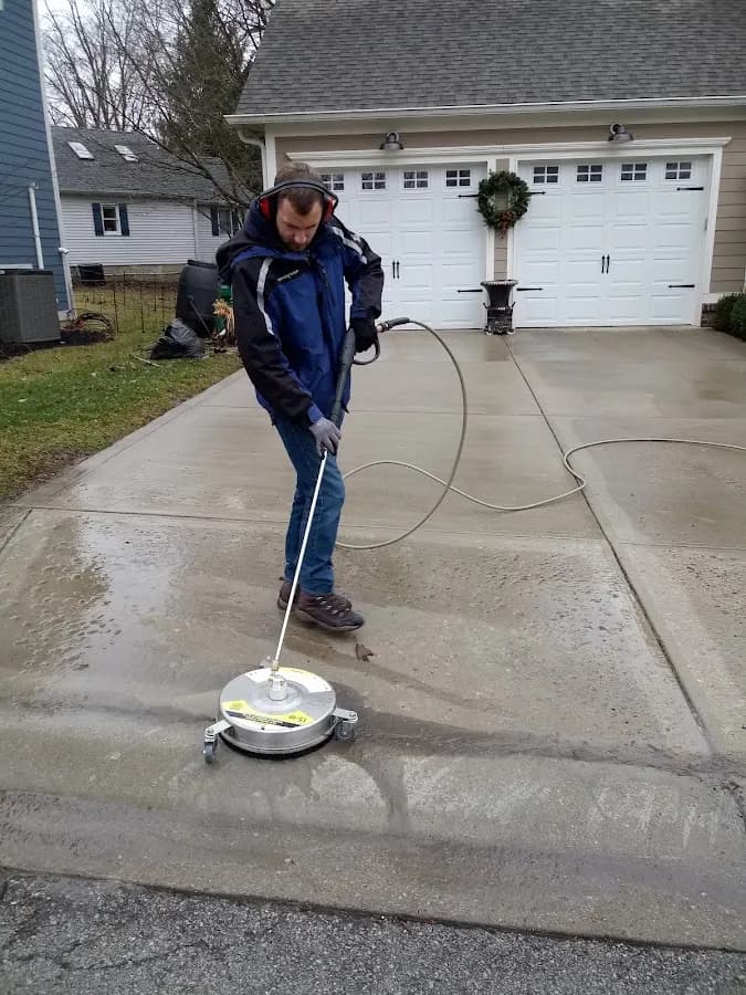 Bulldog Window Cleaning in Brownsburg, IN