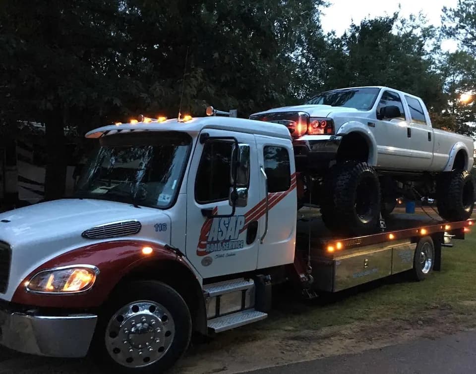 ASAP Towing Road Service & Equipment Transportation in Slidell, LA