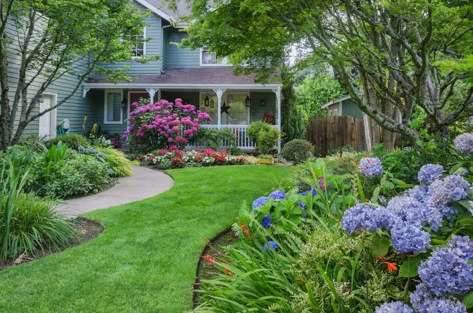 Cedar County Landscaping in Black Diamond, WA