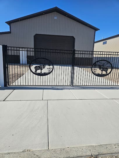 Huckleberry Landscaping LLC in Clinton, UT