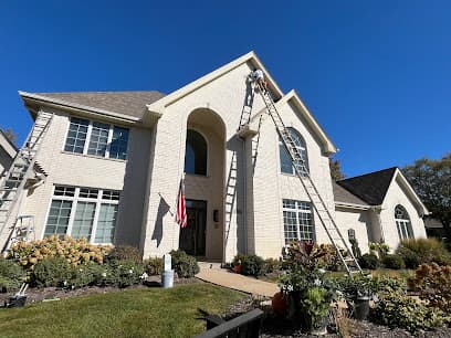 Midwest Paint Pros Inc in Aurora, IL