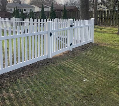 Budget Fence of Ohio LLC in Cleveland, OH