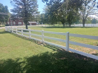 Doster Fence Solutions LLC in Waynesville, OH
