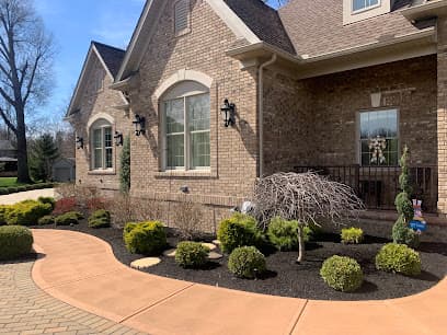 Grandiose Gardening, LLC in Strongsville, OH