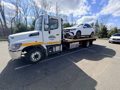 Always something towing — main photo