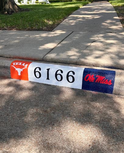 Houston Curb Painting in Katy, TX